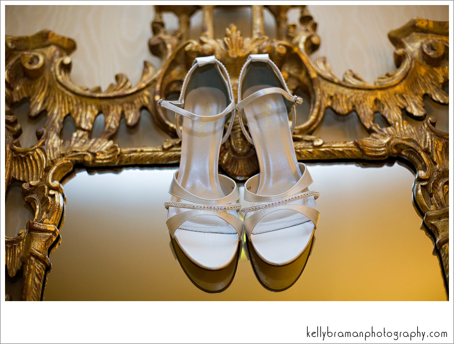 IMG_0921blog *love this shoe shot.